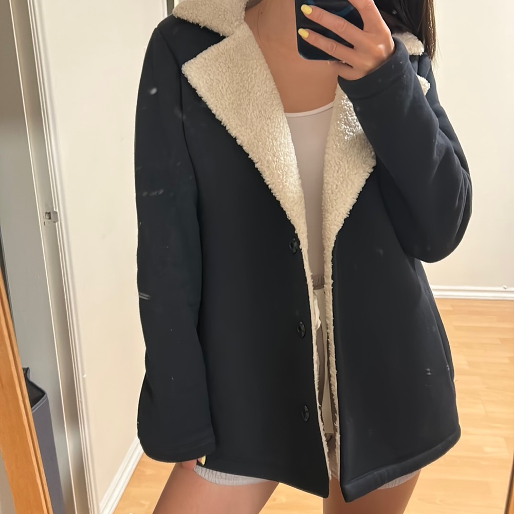 Velvet by Graham and Spencer Sherling Jacket